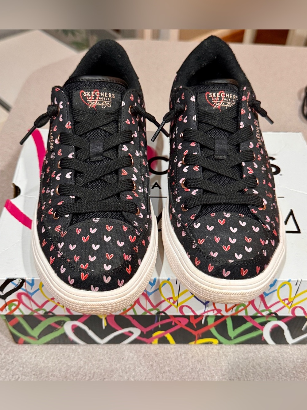 SKECHERS arch fit arcade love on top 9.5